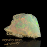 Drahý opál z Etiopie  23x16mm Váha: 2.10g
