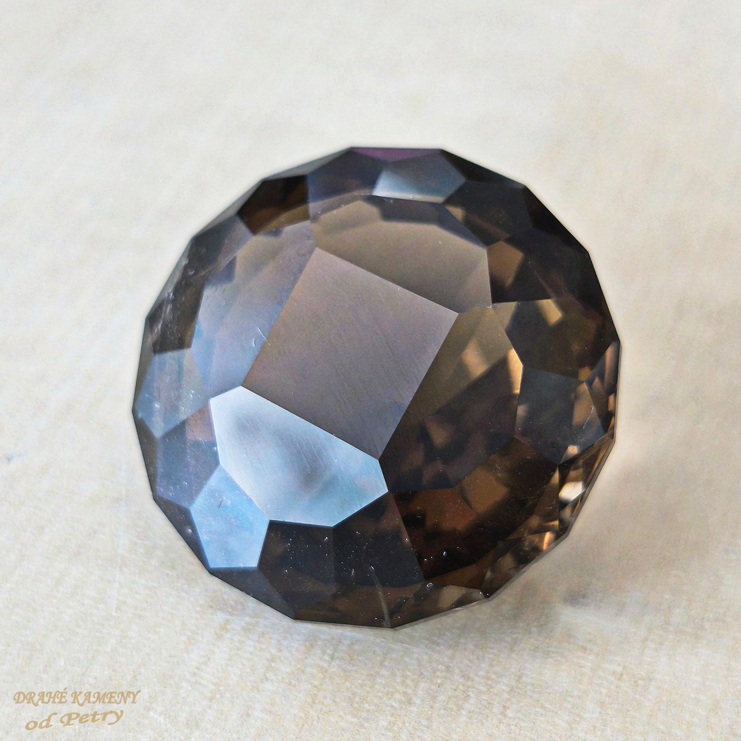 Záhněda z Vysočiny 84.6 ct