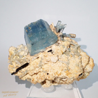 Akvamarín z Namíbie  70x55mm, krystal: 20x21mm 