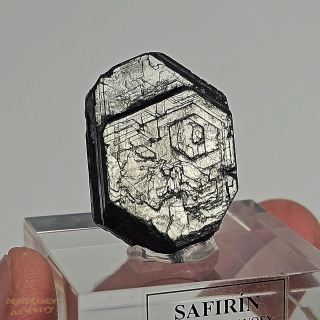 Safirín (sapphirine) z Madagaskaru 32x22mm